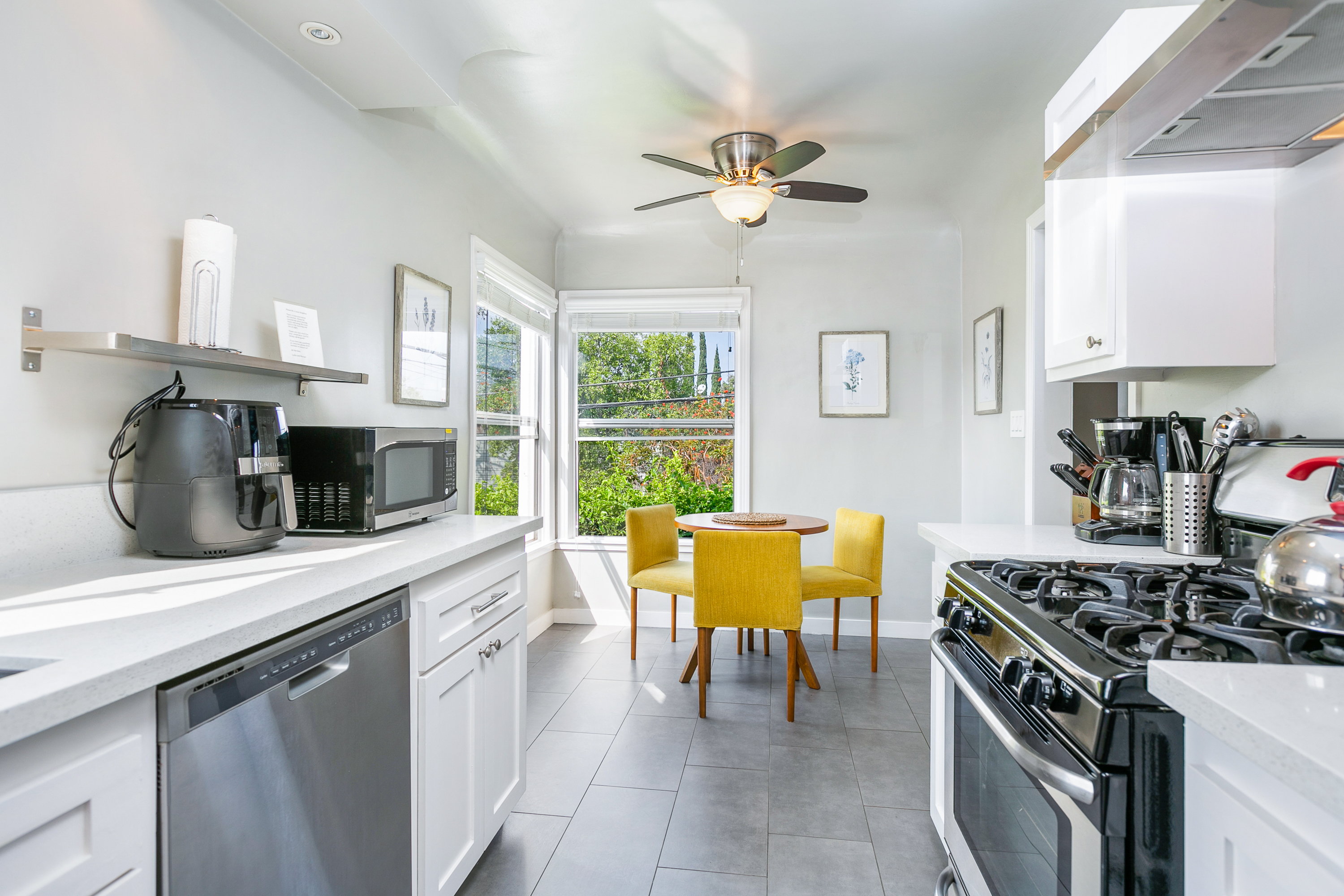 1644 Vineyard Avenue - 1